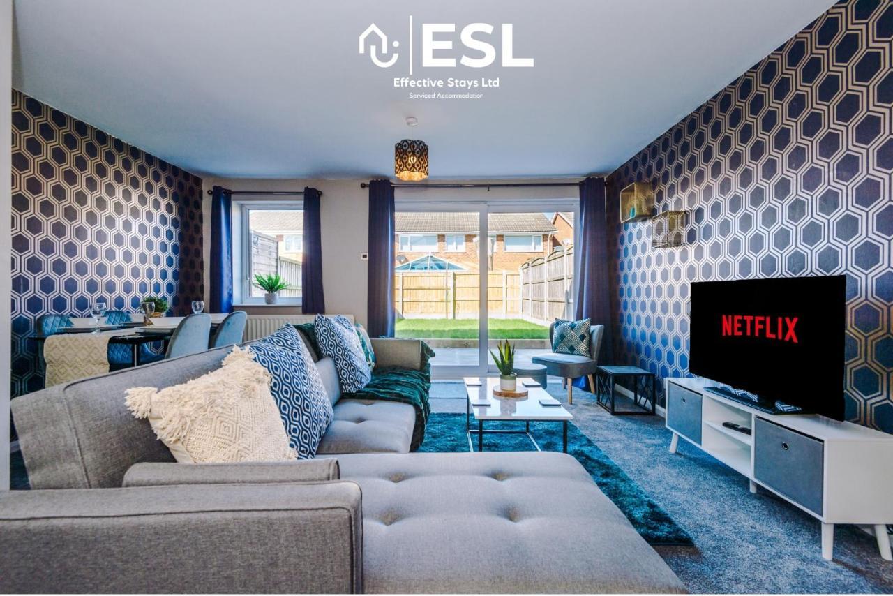3 Bedroom House With Garden And Driveway Parking - Less Than 10 Mins From Chester City Centre Exteriér fotografie