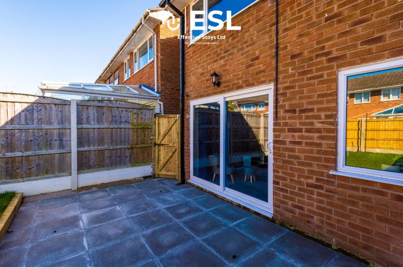 3 Bedroom House With Garden And Driveway Parking - Less Than 10 Mins From Chester City Centre Exteriér fotografie